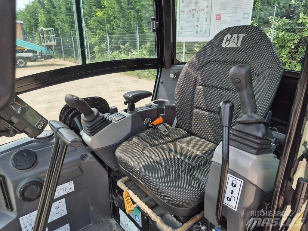 CAT 301.8 Miniekskavaatorid < 7 t