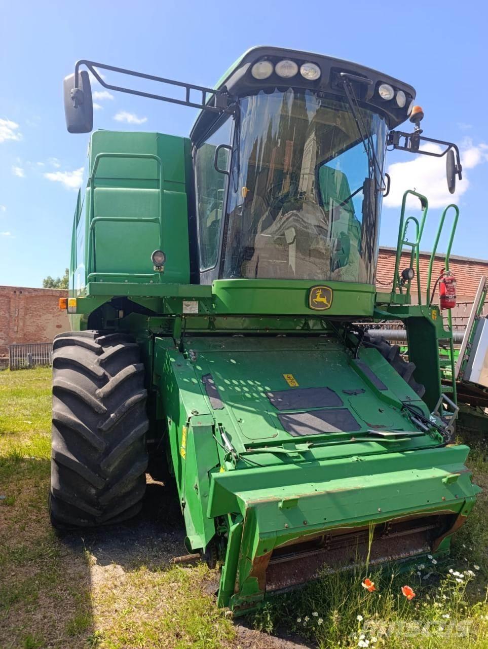 John Deere W650 Teraviljakombainid