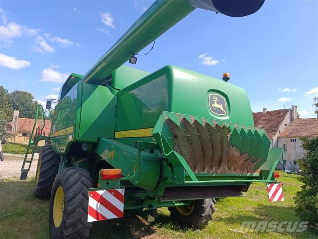 John Deere W650 Teraviljakombainid