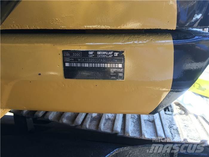 CAT 320 C L Roomikekskavaatorid
