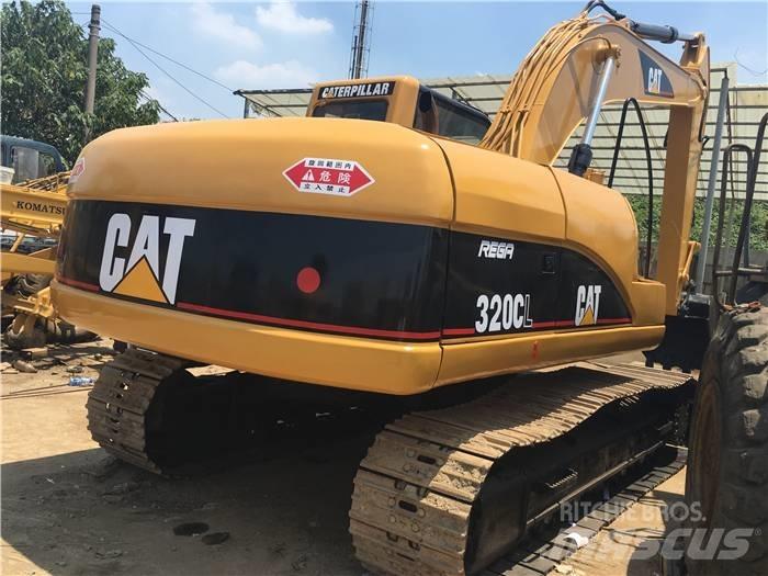 CAT 320 C L Roomikekskavaatorid