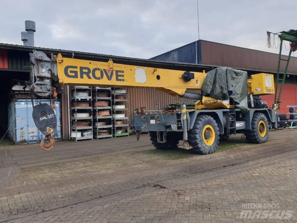 Grove RT 530 E-2 Raske maastiku tõstukid