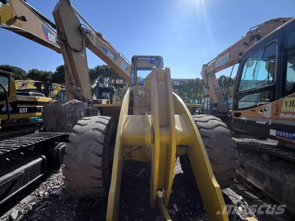CAT 966F Rataslaadurid