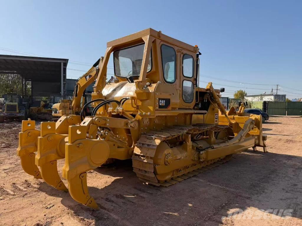 CAT D 8 K Buldooserid