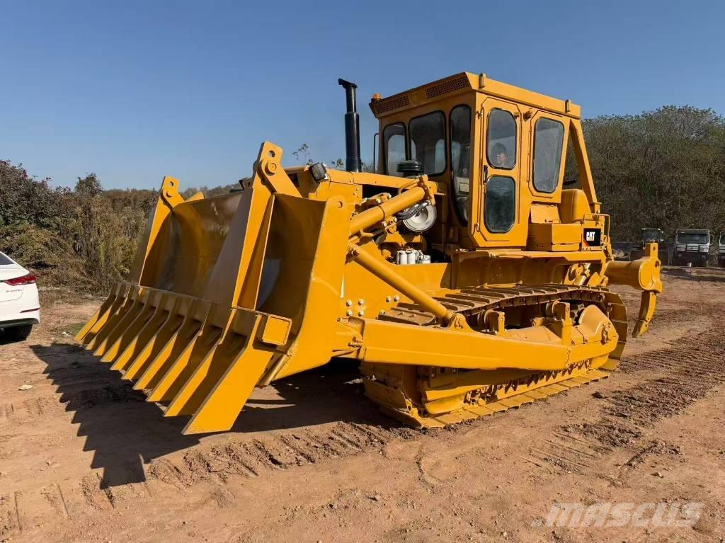 CAT D 8 K Buldooserid