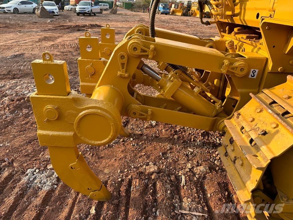 CAT D 6 G Buldooserid