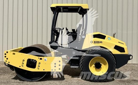 Bomag BW177D-5 Ühe trumliga rullid