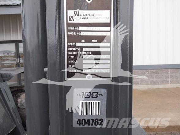 CASE 586H Maastikutõstukid