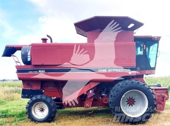Case IH 1680 Teraviljakombainid