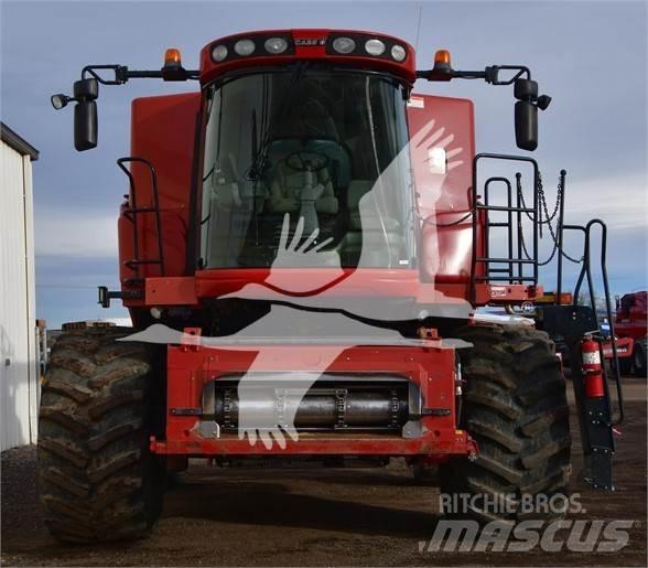 Case IH 7120 Teraviljakombainid