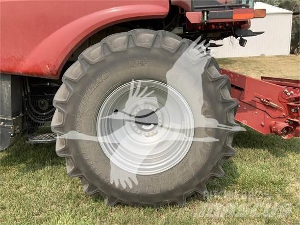 Case IH 8240 Teraviljakombainid