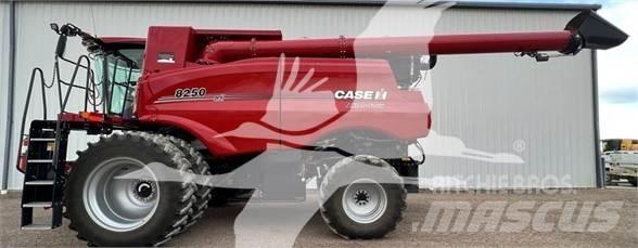 Case IH 8250 Teraviljakombainid