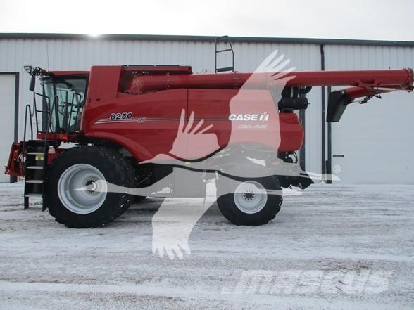 Case IH 8250 Teraviljakombainid