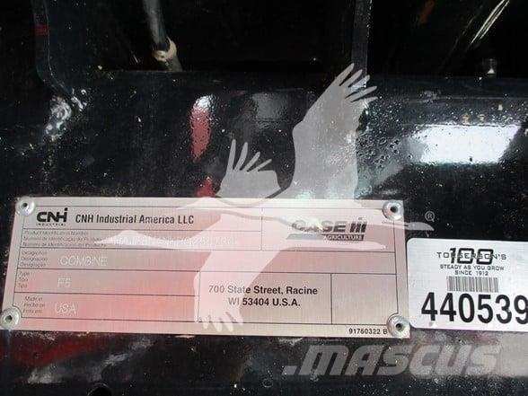 Case IH 8250 Teraviljakombainid