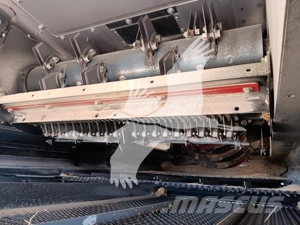 Case IH 8250 Teraviljakombainid