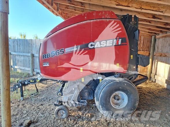 Case IH RB565 Ruloonpressid