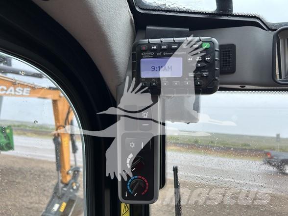 JCB 215 Kompaktlaadurid