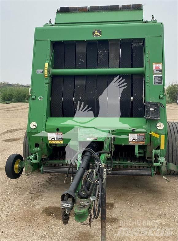 John Deere 568 Ruloonpressid