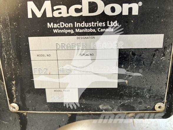 MAC DON FD240 Kombainide heedrid