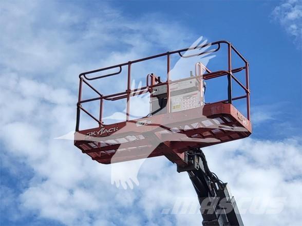 SkyJack SJ82T Teleskoop poomtõstukid