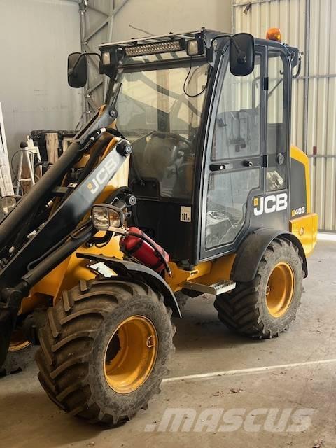 JCB 403 Väikelaadurid