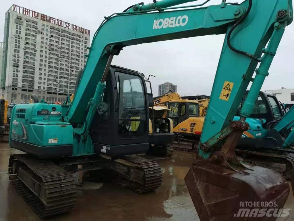 Kobelco SK 75 Väikeekskavaatorid 7t-12t