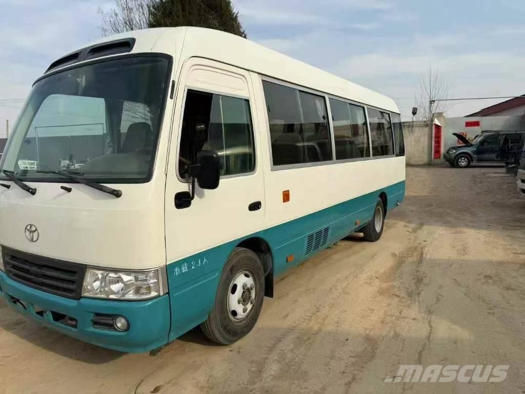 Toyota Coaster Bus Väikebussid