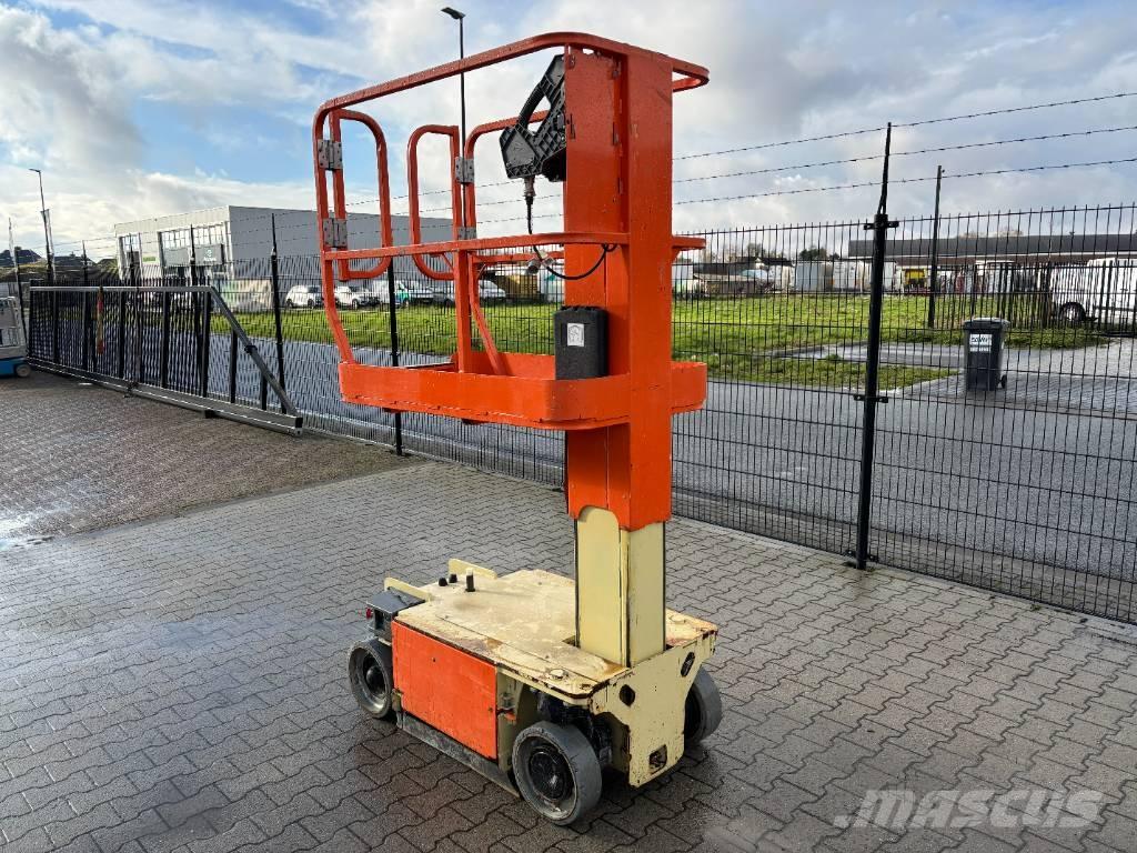 JLG 1230ES Vertikaalsed mast tõstukid