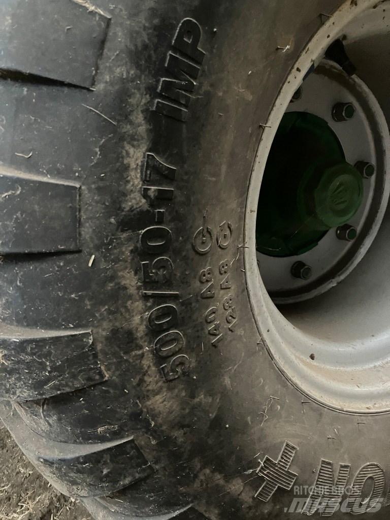 McHale F5400 Ruloonpressid