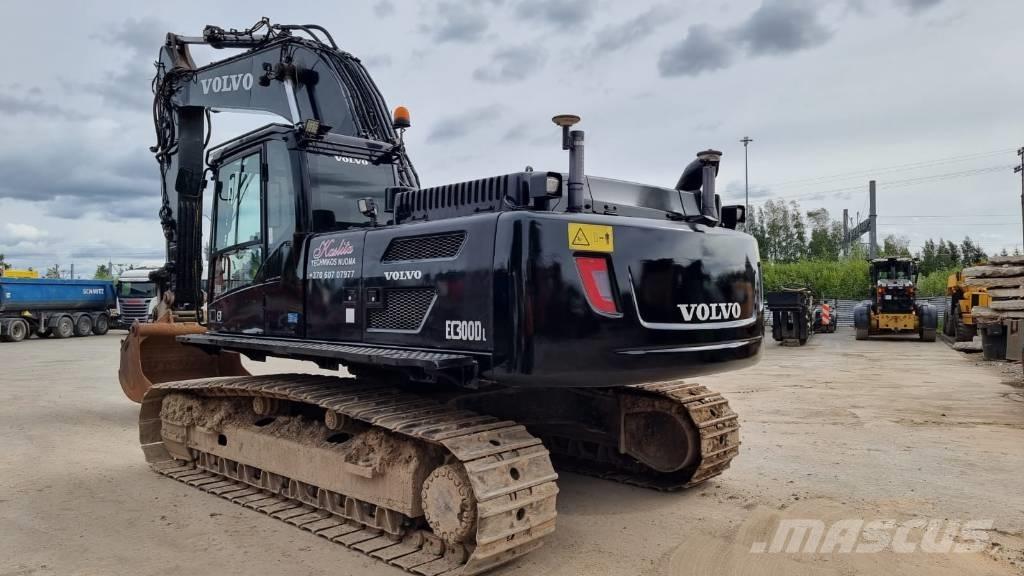 Volvo EC 300 D L Roomikekskavaatorid