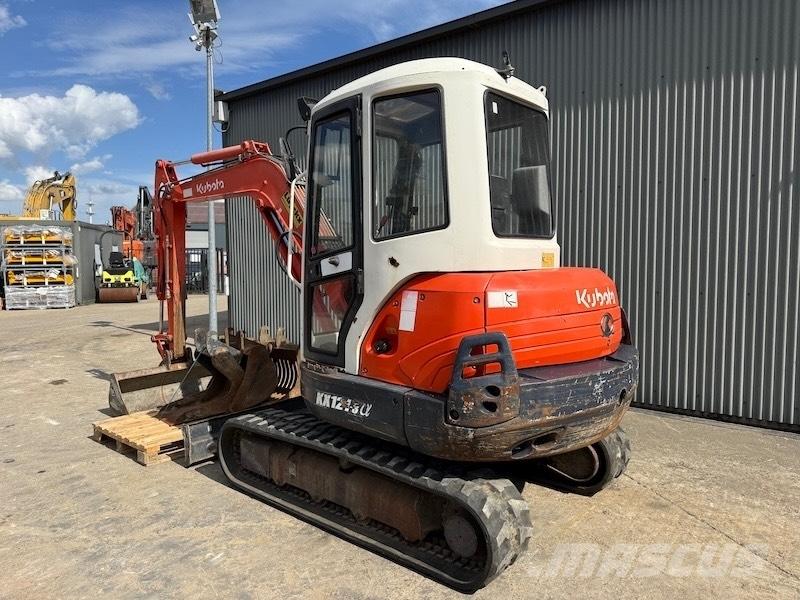 Kubota KX 121-3 A Miniekskavaatorid < 7 t