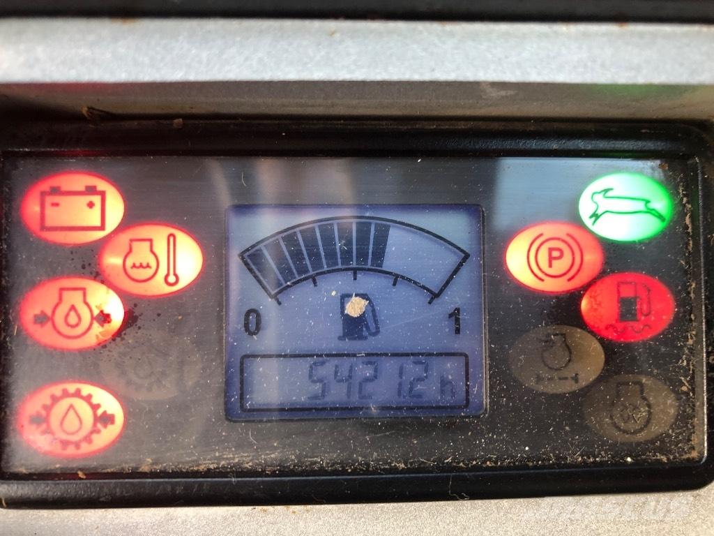 JCB 527-55 Põllumajanduslikud teleskoopkäitlejad