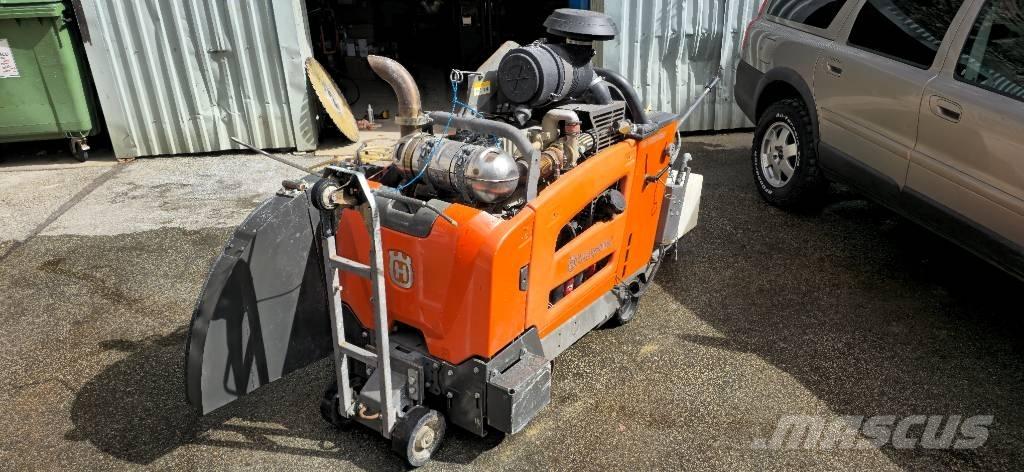Husqvarna fs7000 Pinnaselõikurid