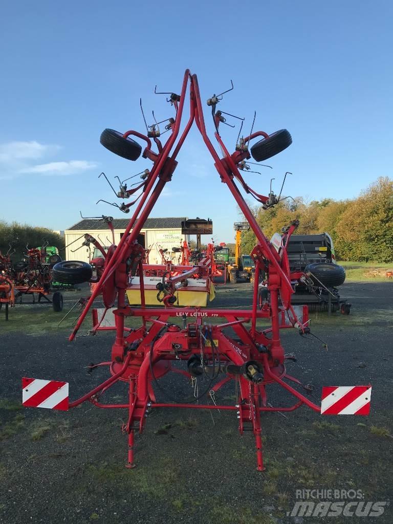 Lely LOTUS 770 Vaalutid ja kaarutid