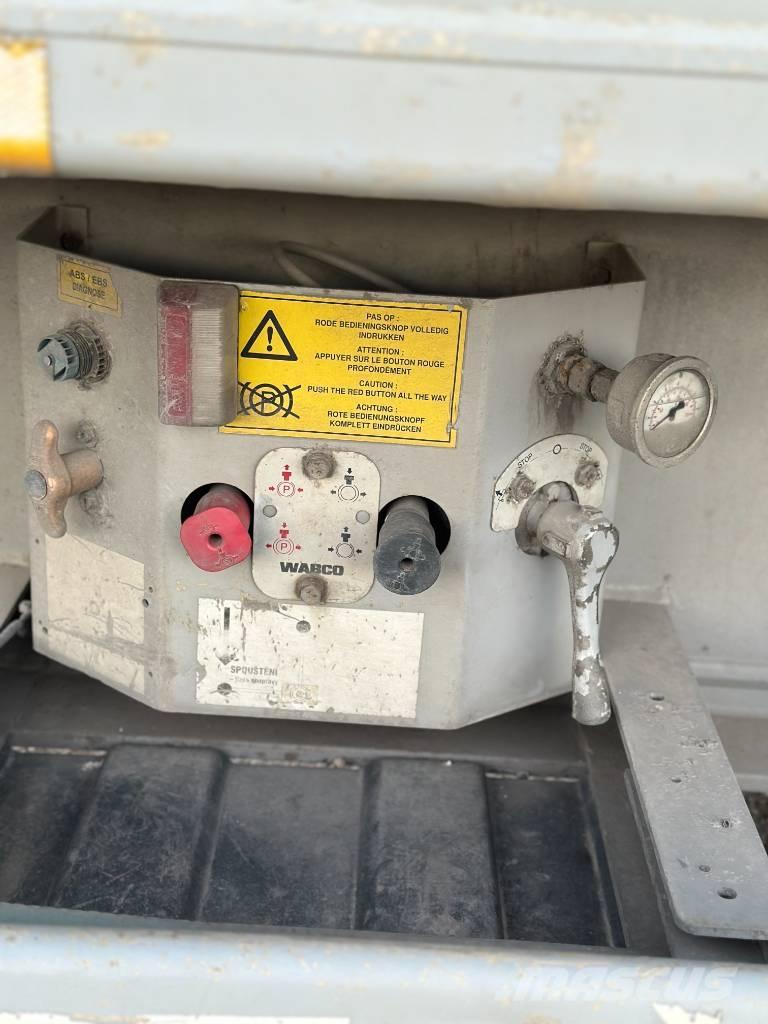 Stas SZ 336 V Kallur-poolhaagised