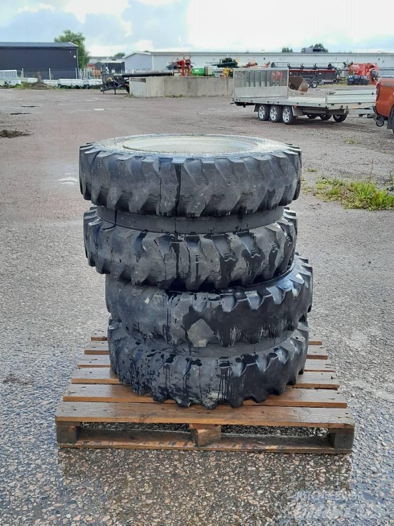 Mitas 8,25-20 Hjul Rehvid, rattad ja veljed