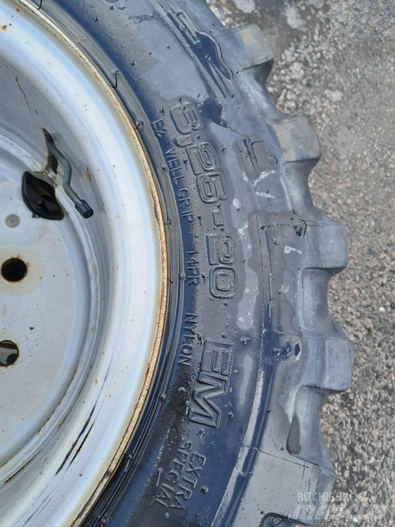 Mitas 8,25-20 Hjul Rehvid, rattad ja veljed