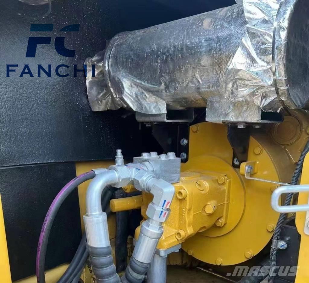 CAT 307 Roomikekskavaatorid