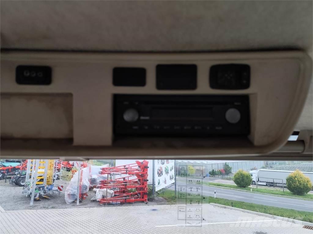 John Deere 7250R Traktorid