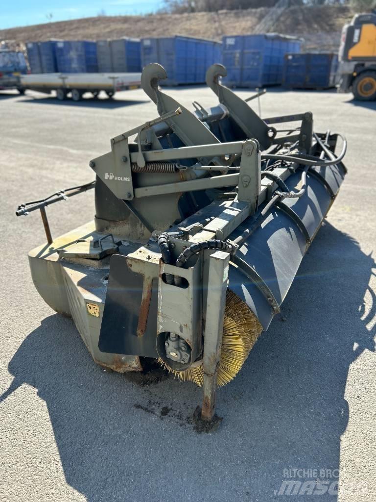 Holms Sweeper PH300 Harjad