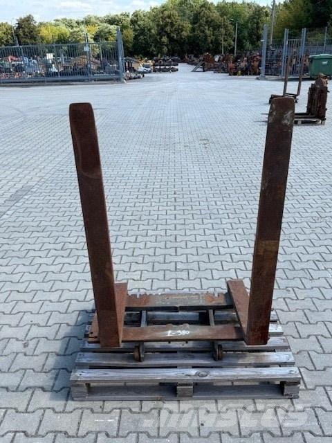 Volvo USED FORKS Tõstekahvlid