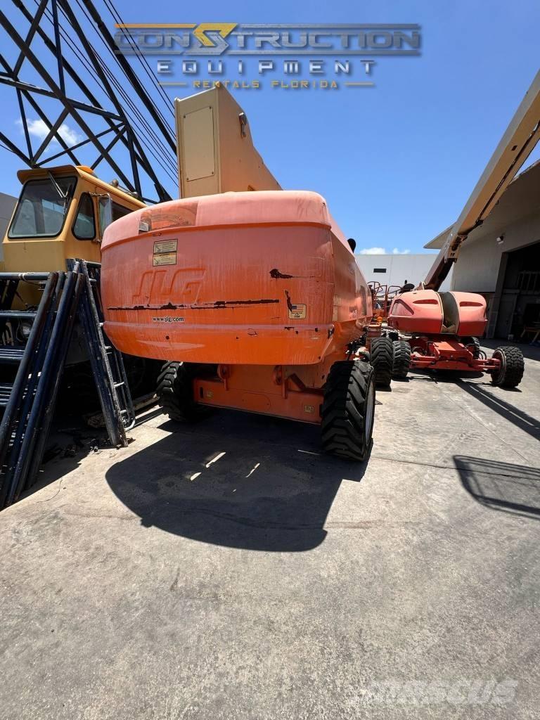 JLG 800 S Teleskoop poomtõstukid