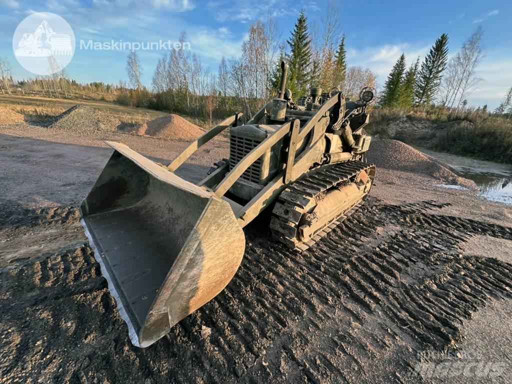 CAT 955 Roomiklaadurid