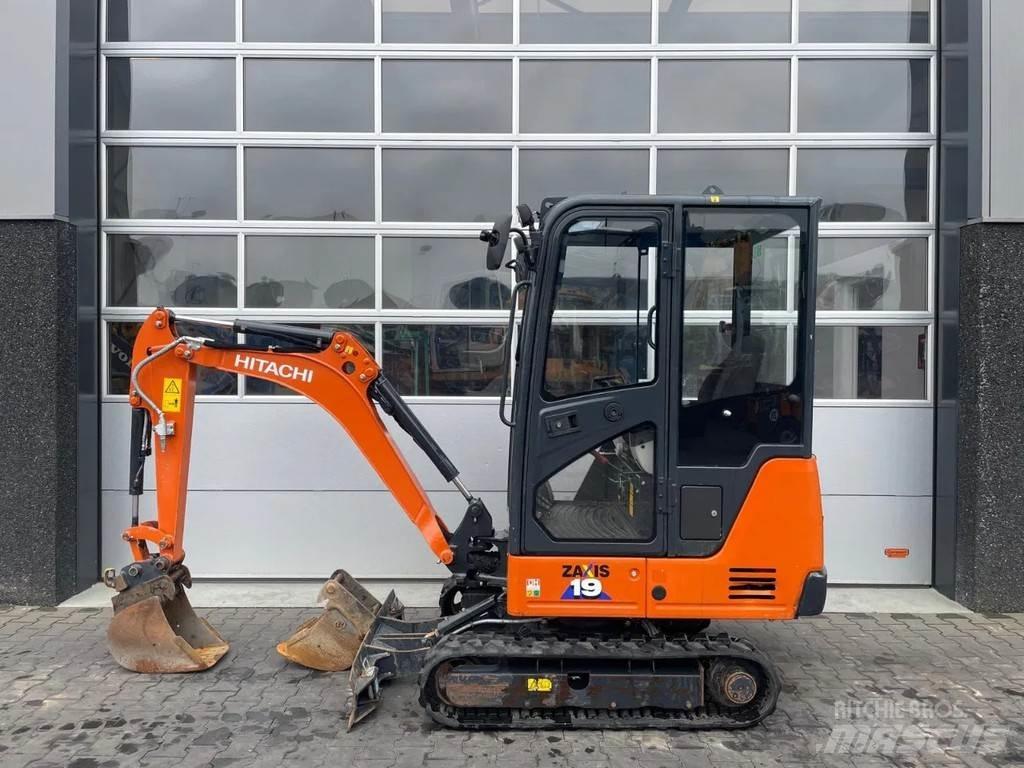 Hitachi ZX19-6 Miniekskavaatorid < 7 t