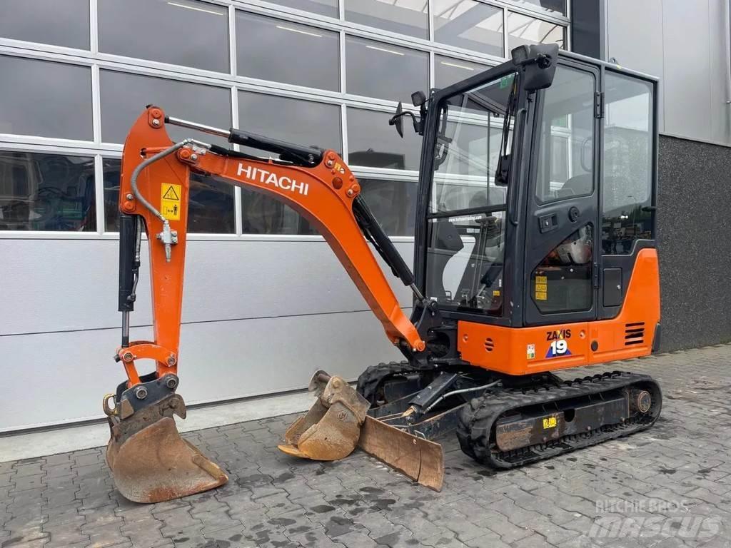 Hitachi ZX19-6 Miniekskavaatorid < 7 t