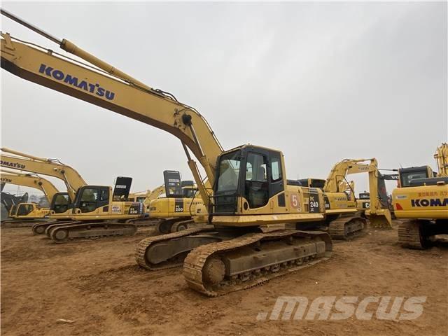 Komatsu PC 240 Roomikekskavaatorid