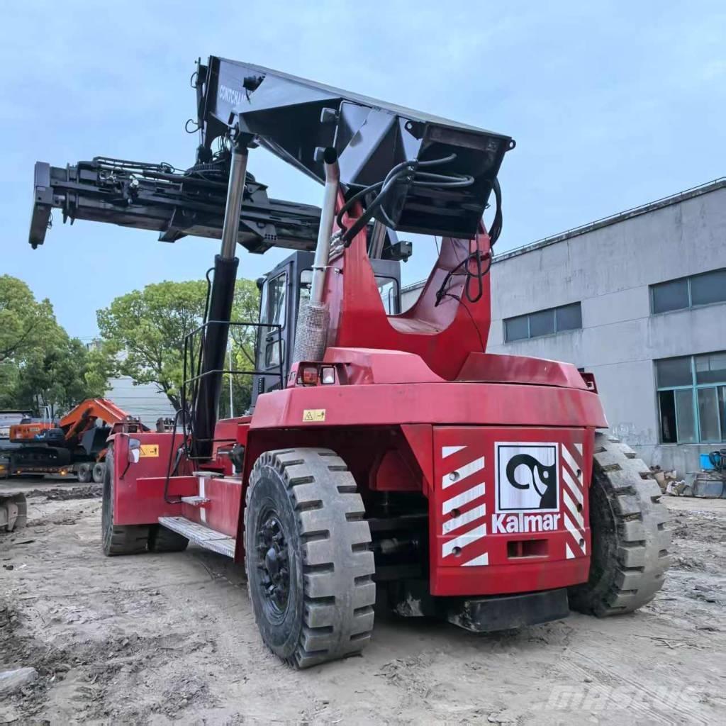 Kalmar DRT 450 Konteineritõstukid