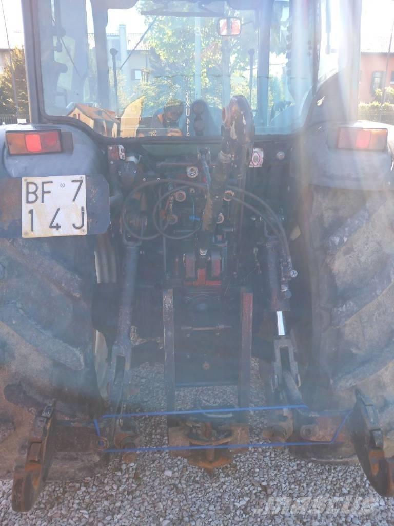 New Holland T4040F Traktorid