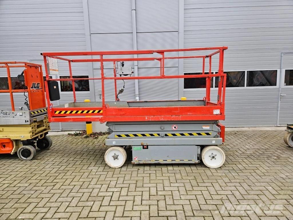 SkyJack SJ 4620 Käärtõstukid