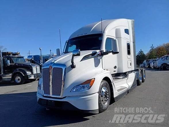 Kenworth T680 Sadulveokid